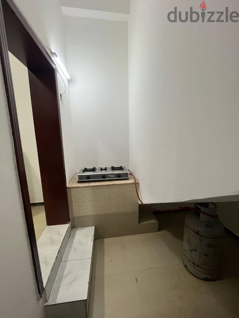 استوديو مؤثث بالكامل - الخوير — 8