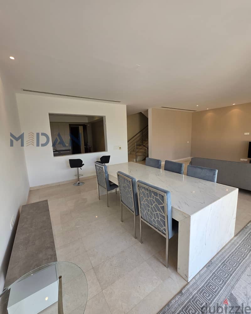 فيلا 5+1 غرف نوم بإطلالة الغولف - مسقط هيلز — 5