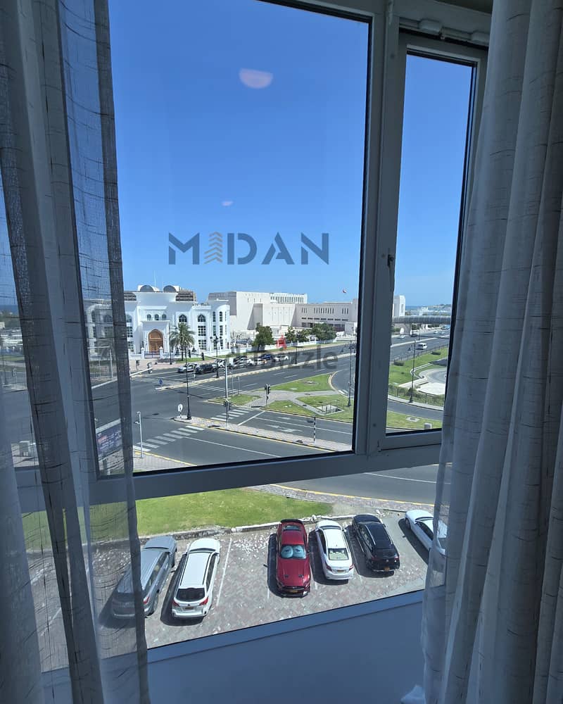 شقة مؤثثة بإطلالة بحرية - القرم — 9